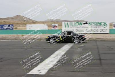 media/Jun-01-2025-CalClub SCCA (Sun) [[eae223c5dd]]/Group 5/Race (Front Straight)/